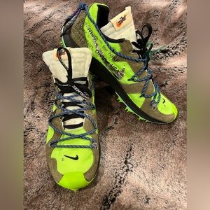 Off-White Nike Zoom terra kiger 5. Women’s size 14. Worn once.